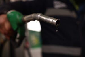 Νέο ράλι πάνω από τα 102 δολάρια το βαρέλι για την τιμή του Brent
