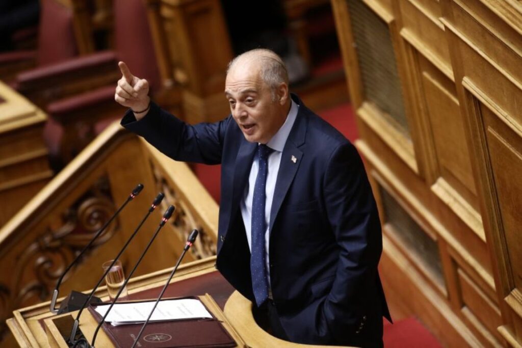 Κυριάκος Βελόπουλος: «Φτιάξατε ένα κράτος διεφθαρμένο. Η μόνη πρωτιά που έχουμε είναι στους δείκτες διαφθοράς»