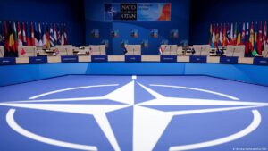 Σκάνδαλο διαφθοράς στο NATO: Μίζες, «μαϊμού» τιμολόγια και δωροδοκίες αξιωματούχων