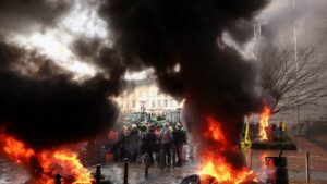 Κοινωνική εξέγερση στην Ευρώπη