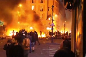Γαλλία: Νέα απαγόρευση κυκλοφορίας σε συνοικίες του Παρισιού