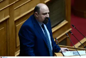 Τέμπη: Αντίστροφη μέτρηση για τη δίκη Τριαντόπουλου
