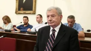 Δίκη Βαλυράκη: Αθώοι οι δύο ψαράδες για τον θάνατο του πρώην υπουργού