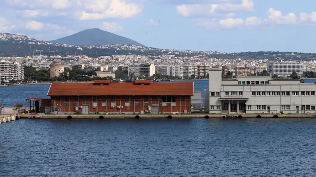 Τραυματισμός εργάτη στο λιμάνι Θεσσαλονίκης