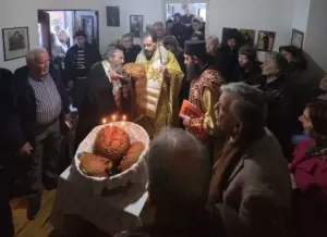 Πρώτη Θεία Λειτουργία στο σπίτι όπου μεγάλωσε ο Άγιος Παΐσιος στην Κόνιτσα