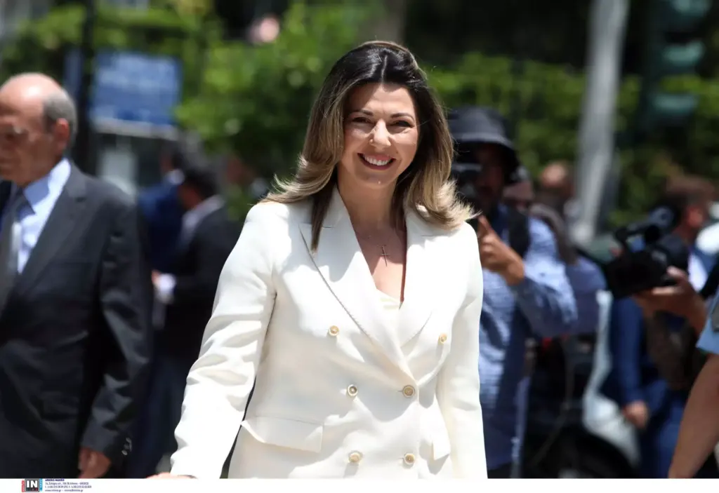 Αγωγή «βόμβα» 300.000€ κατά του υπουργείου Παιδείας